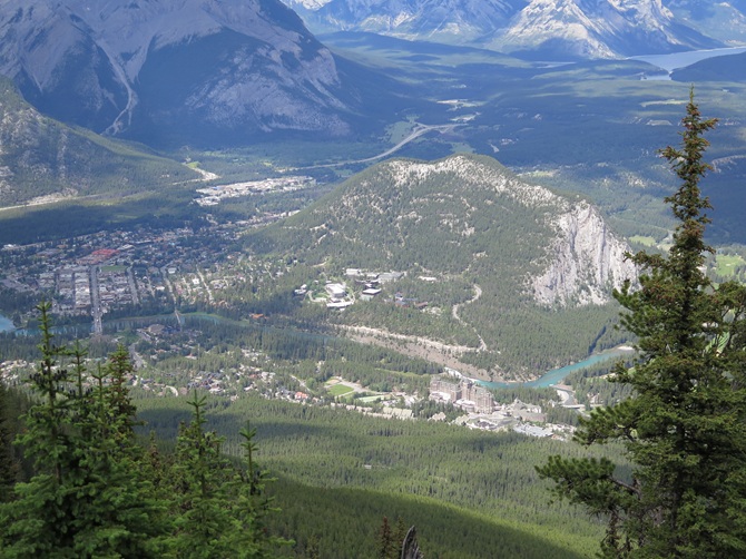 Sulphur Mountain Hike